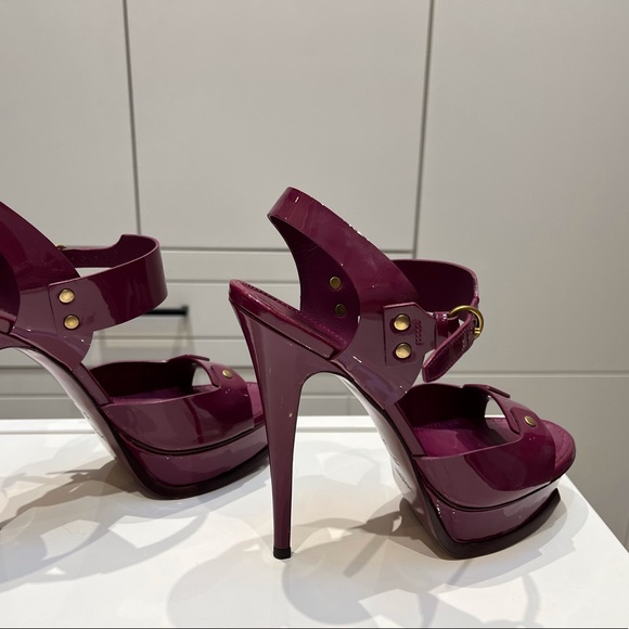 Yves Saint Laurent Rive Gauche Patent Leather Slingback Sandals - Picture 3 of 5